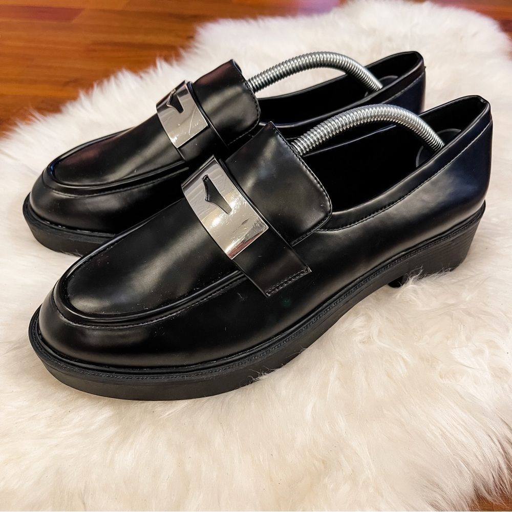 ASOS Design NWOB! Black Faux Leather Loafers w/Silver Hardware Sz US 9 EU 42